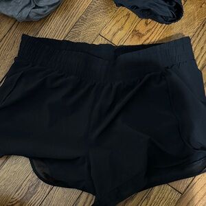 Athleta Women's Black Athletic Shorts